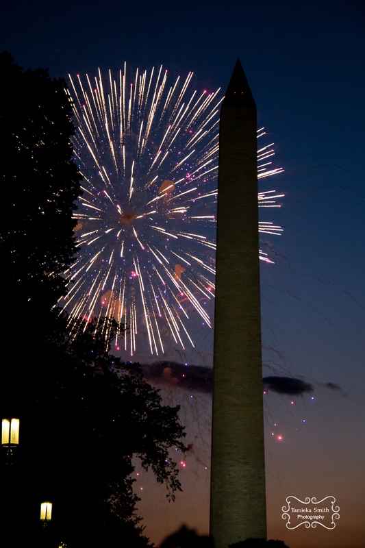 Fireworks on 4th of July in Washington DC