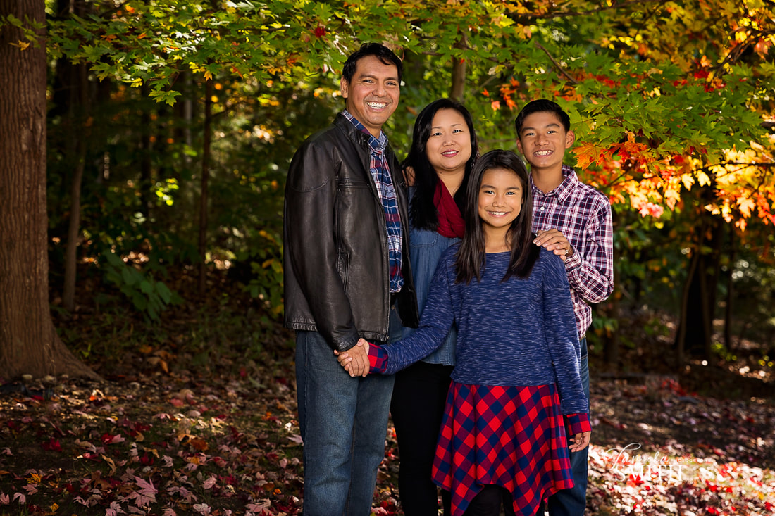 10 Reasons to have a fall family portrait in Northern Virginia, Northern Virginia family photographer, NOVA family Photographer, professional photographers in Northern Virginia, Woodbridge Family Photographer, Prince William County Family Photographer, Northern Virginia photographer, family photographer arlington va, photography studios in northern va