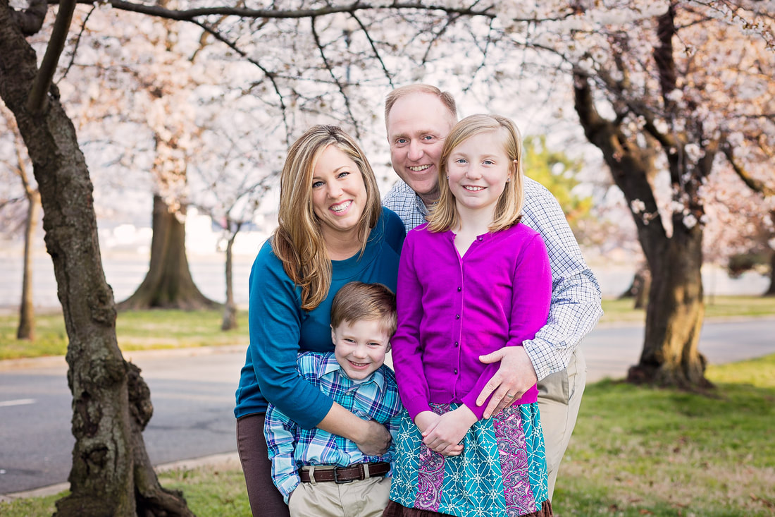 Spring family portraits in Washington DC by Tamieka Smith Photography