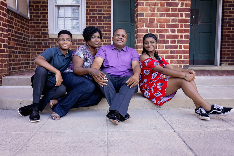 Family of 4 have family picture taken Fairfax Virginia photographed by Northern Virginia Photographer Tamieka Smith