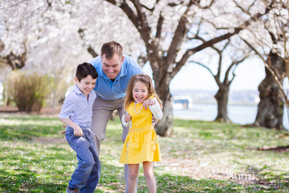 How to get Dad envolved with portrait sessions