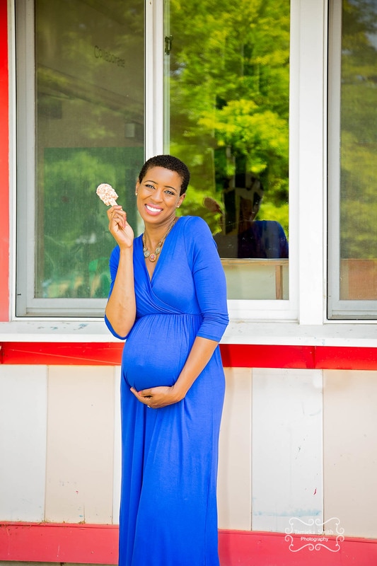 Best Maternity Photographer in Fairfax VA